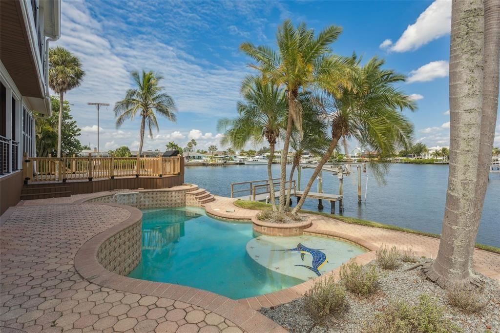 Exterior, Pool, Water