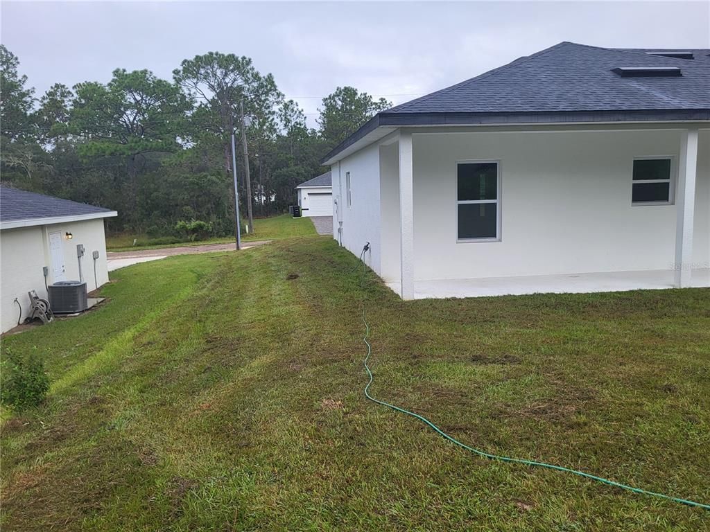 Backyard, Exterior