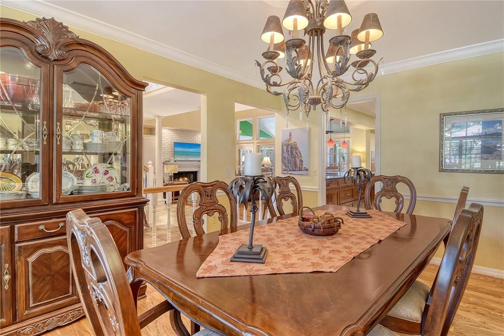 Chandelier, Dining room, Interior, Wood Texture Flooring