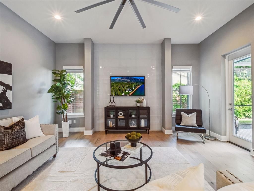 Interior, Living room, Recessed Lighting, Wood Texture Flooring