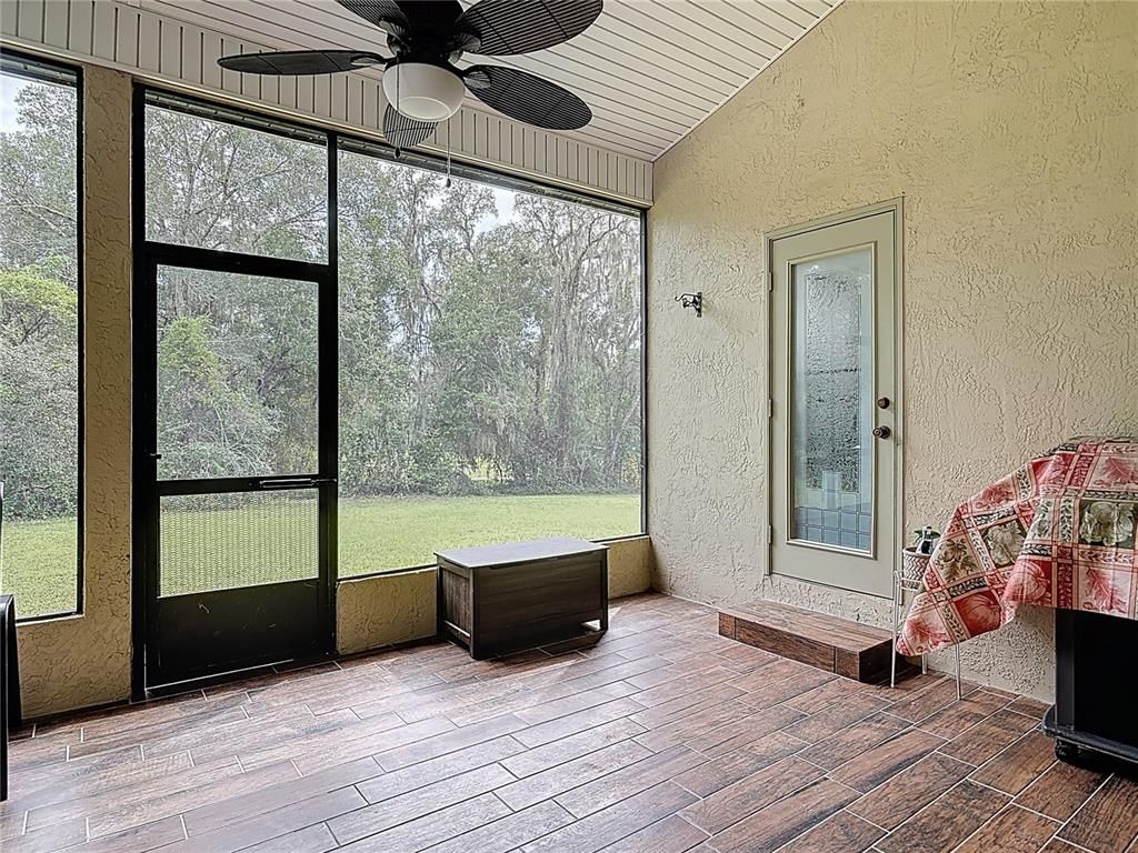 Interior, Sun Room, Wood Texture Flooring
