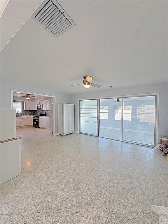 Empty room, Interior, Kitchen