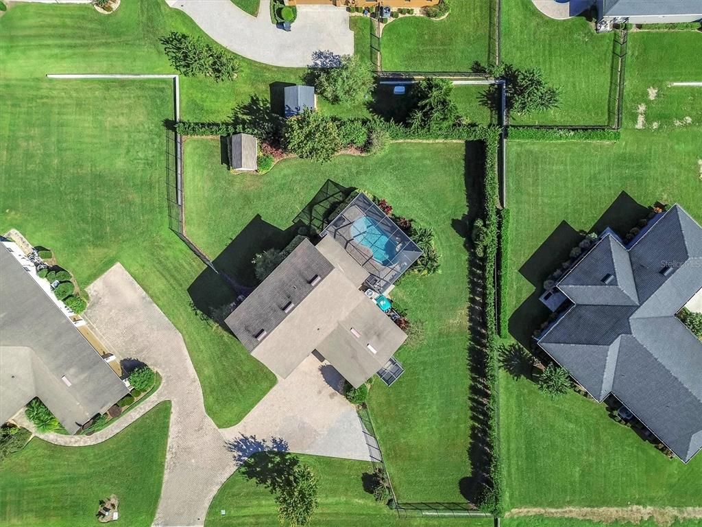 Exterior, Drone