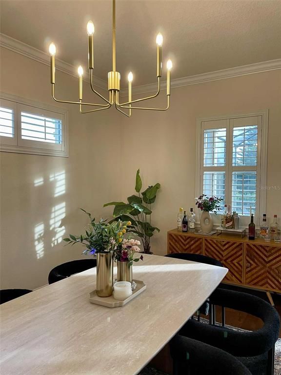 Chandelier, Dining room, Interior