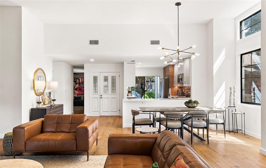 Dining room, Interior, Living room, Pendant Lights, Recessed Lighting, Wood Texture Flooring