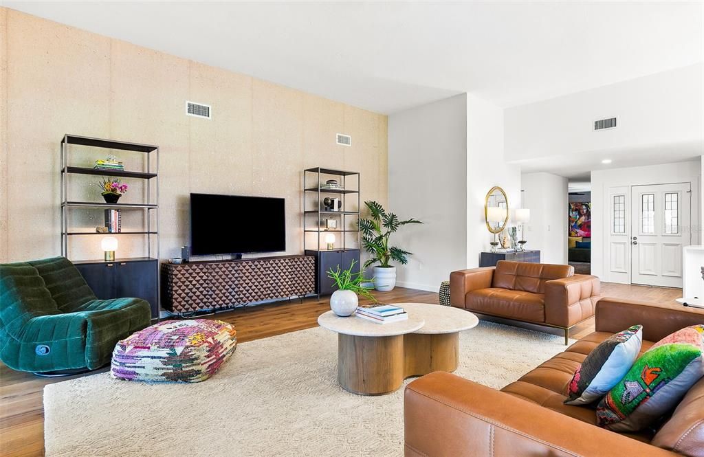 Interior, Living room, Recessed Lighting, Wood Texture Flooring