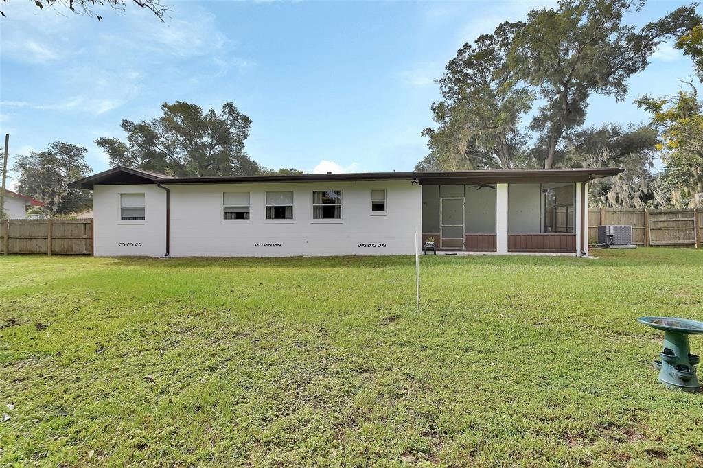 Backyard, Exterior