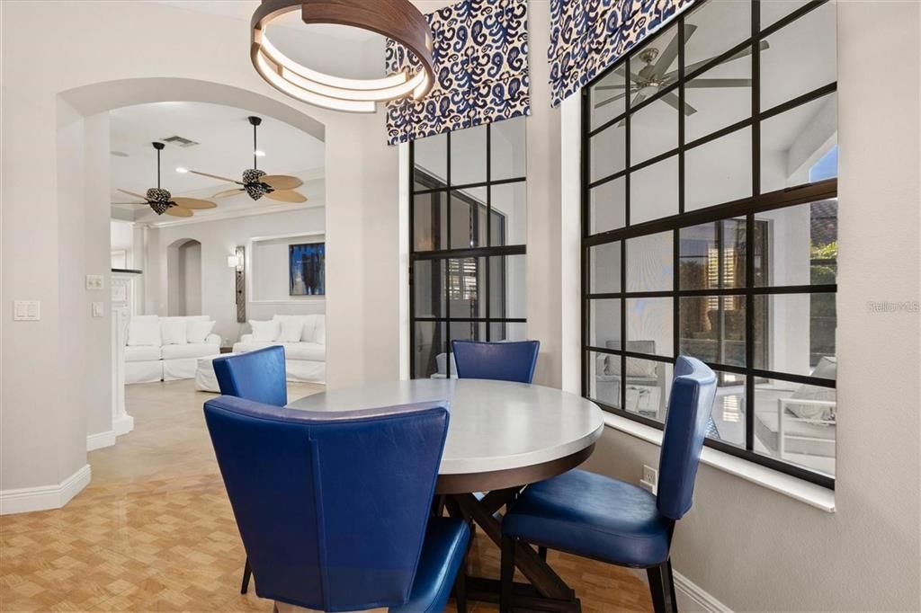 Dining room, Interior, Living room, Pendant Lights