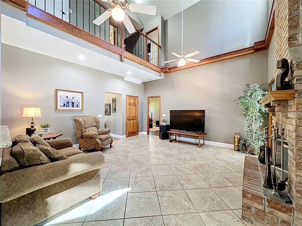 Fireplace, Interior, Living room, Recessed Lighting