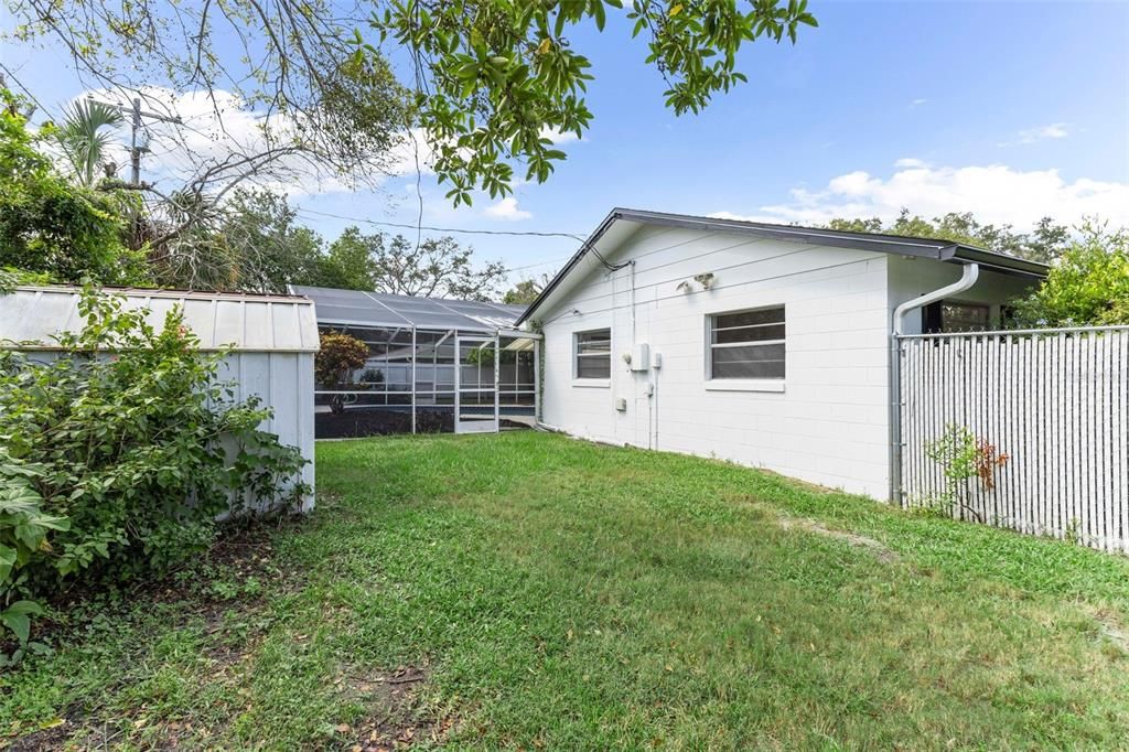 Backyard, Exterior