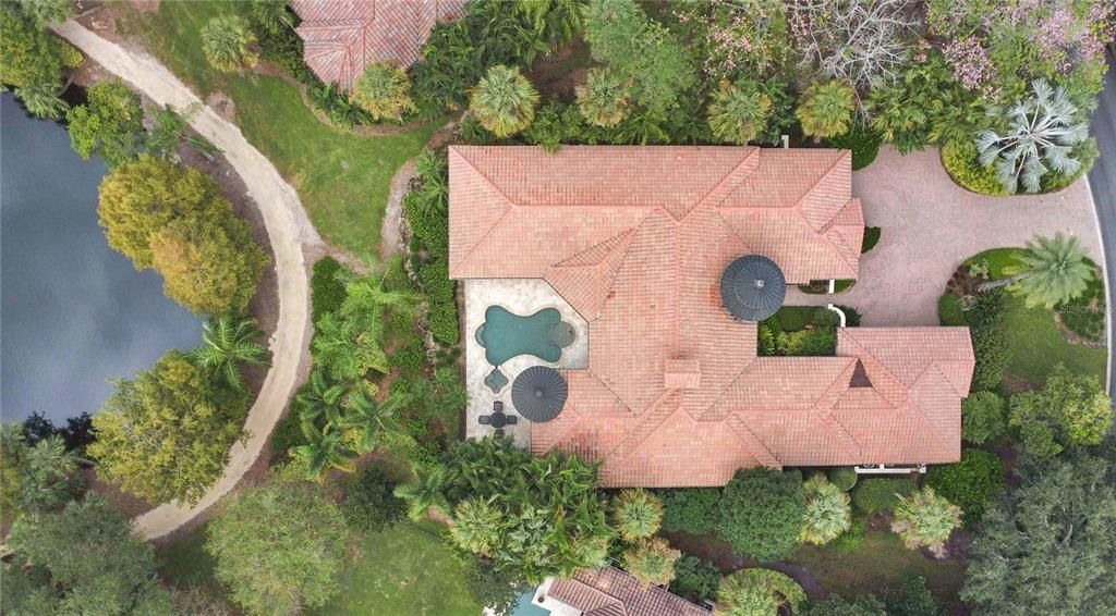 Exterior, Drone