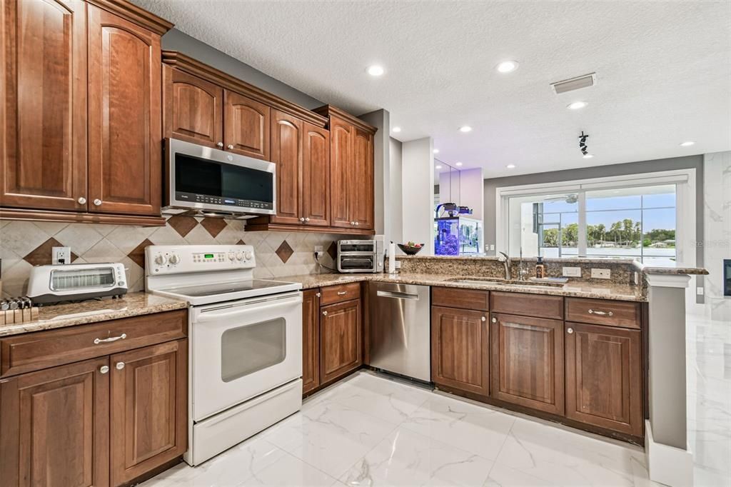 Interior, Kitchen, Marble, Recessed Lighting