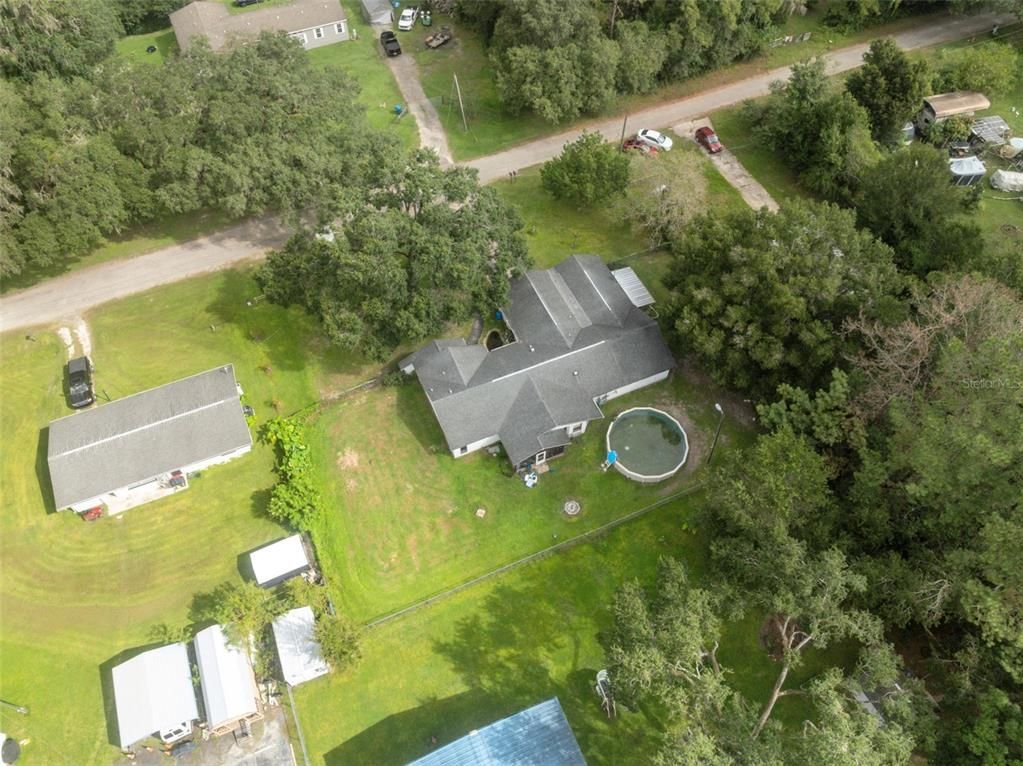 Exterior, Drone