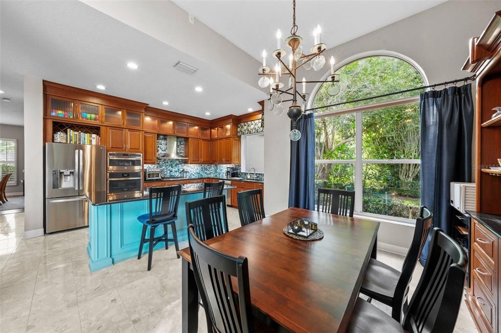 Dining room, Interior, Kitchen, Pendant Lights, Recessed Lighting, Stainless Steel Appliances