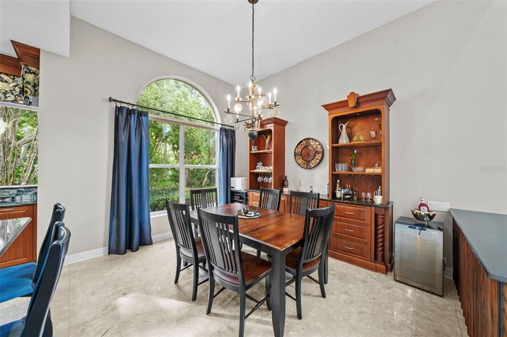 Chandelier, Dining room, Interior