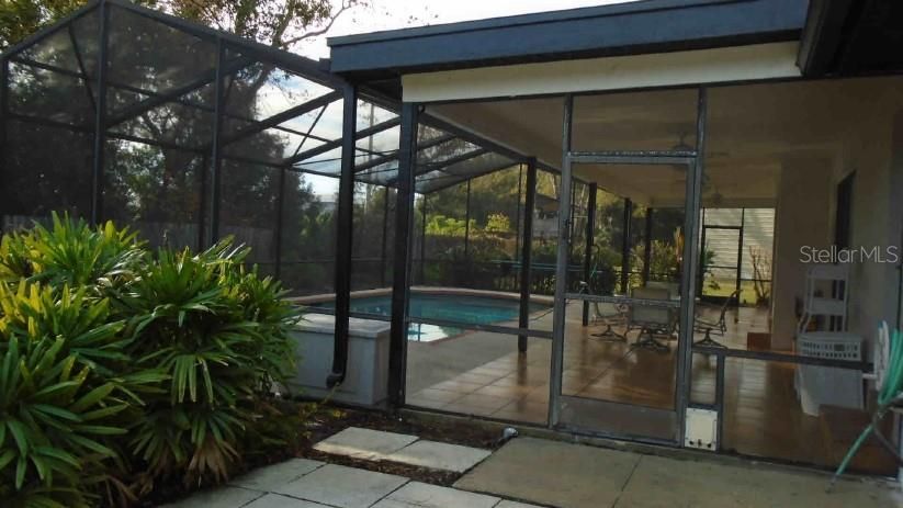 Glass Ceilings, Interior, Pool, Sun Room