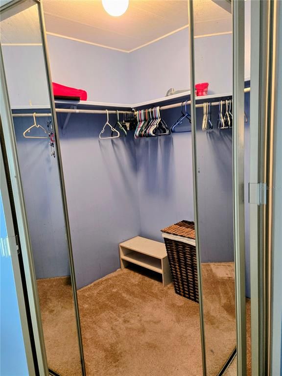 Interior, Walk-in Closets