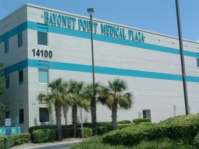 Exterior, Facade, None