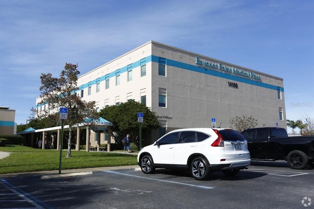 Exterior, Facade, None