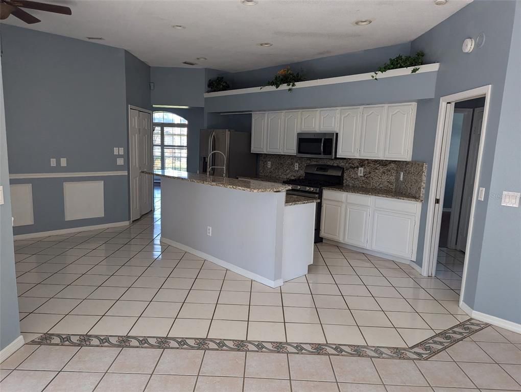 Interior, Kitchen, Recessed Lighting