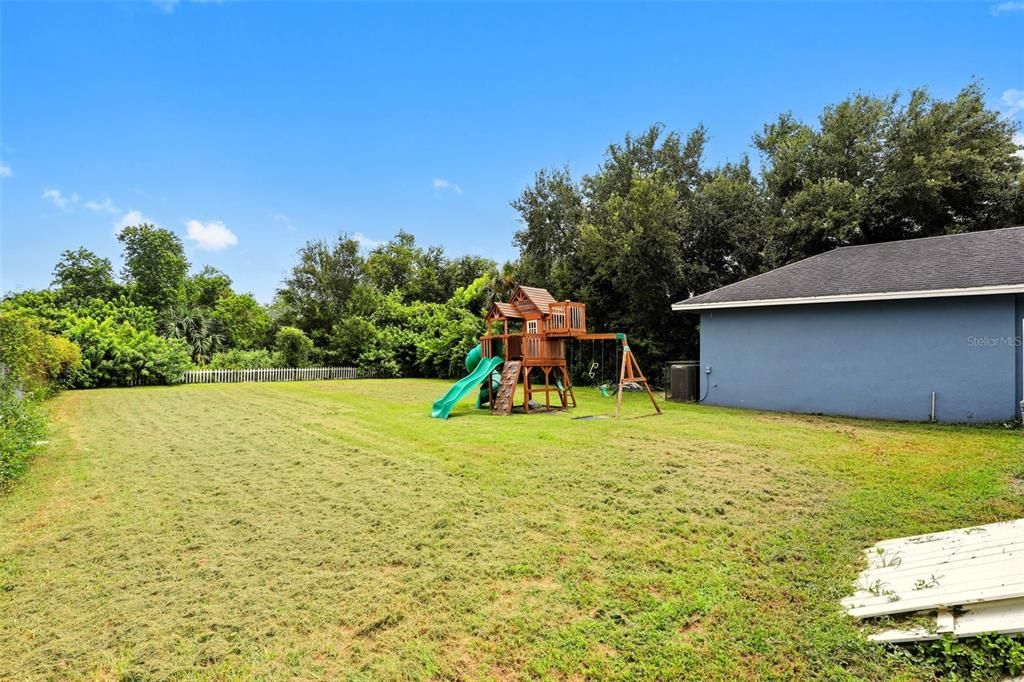 Backyard, Exterior, Playground