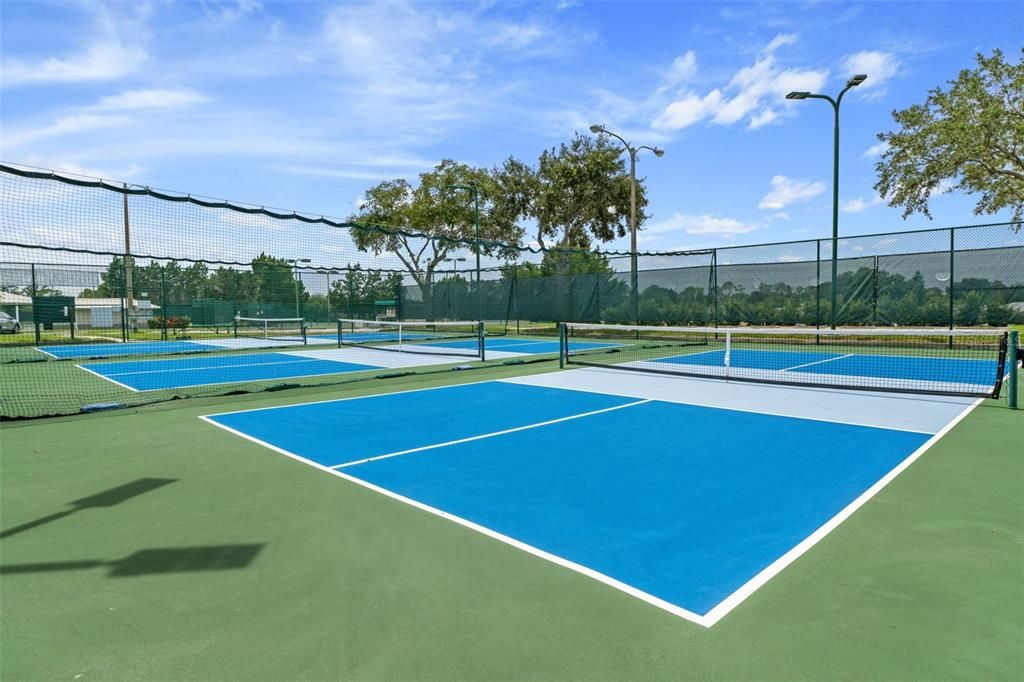 Exterior, Tennis Courts