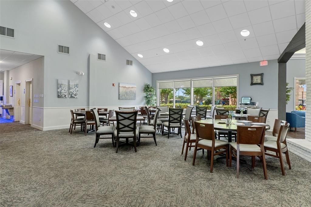 Dining room, Interior, Recessed Lighting