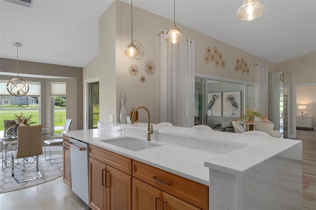 Dining room, Interior, Kitchen, Pendant Lights