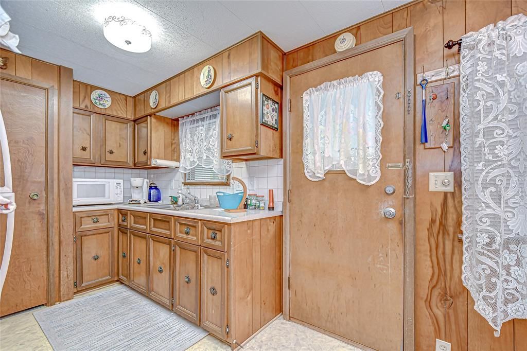 Interior, Kitchen, Wooden Walls