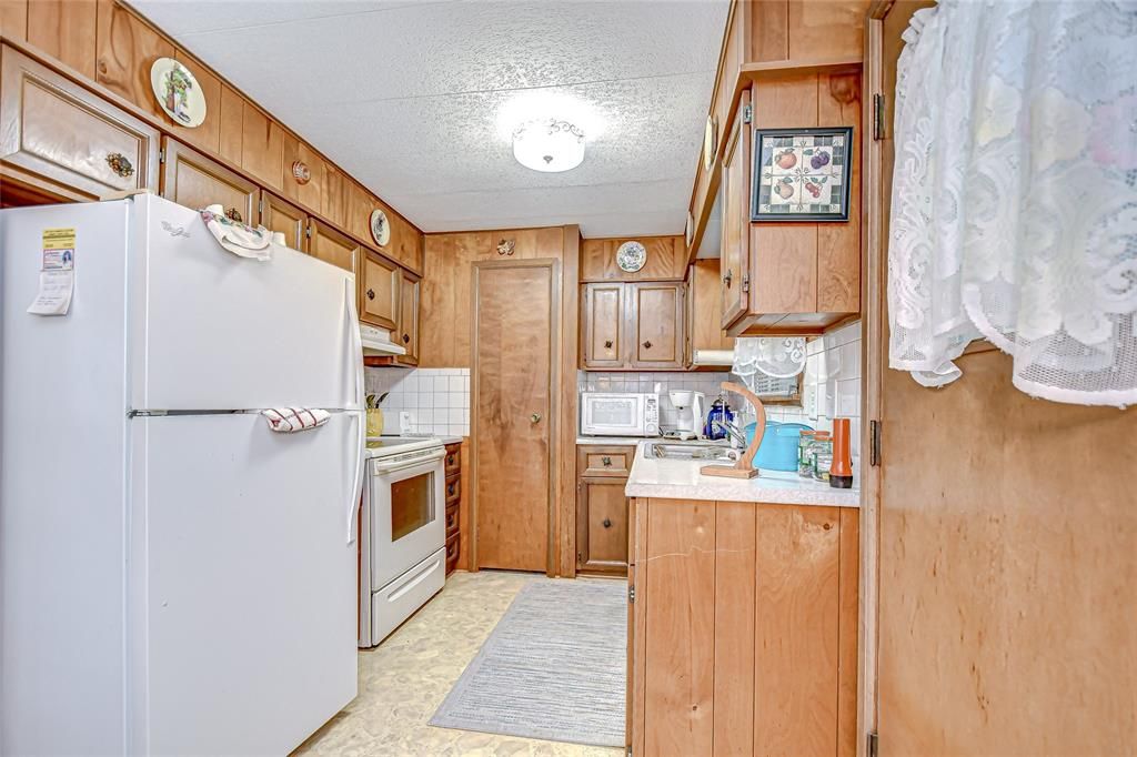 Interior, Kitchen, Wooden Walls