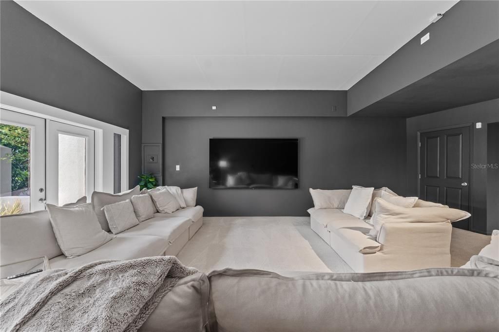 Interior, Living room