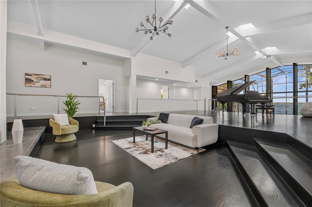 Interior, Living room, Pendant Lights, Piano, Wood Texture Flooring