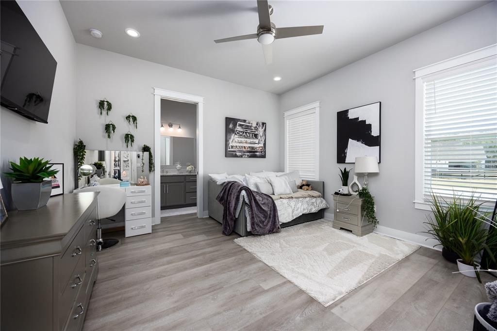 Bedroom, Home Office, Interior, Recessed Lighting, Wood Texture Flooring