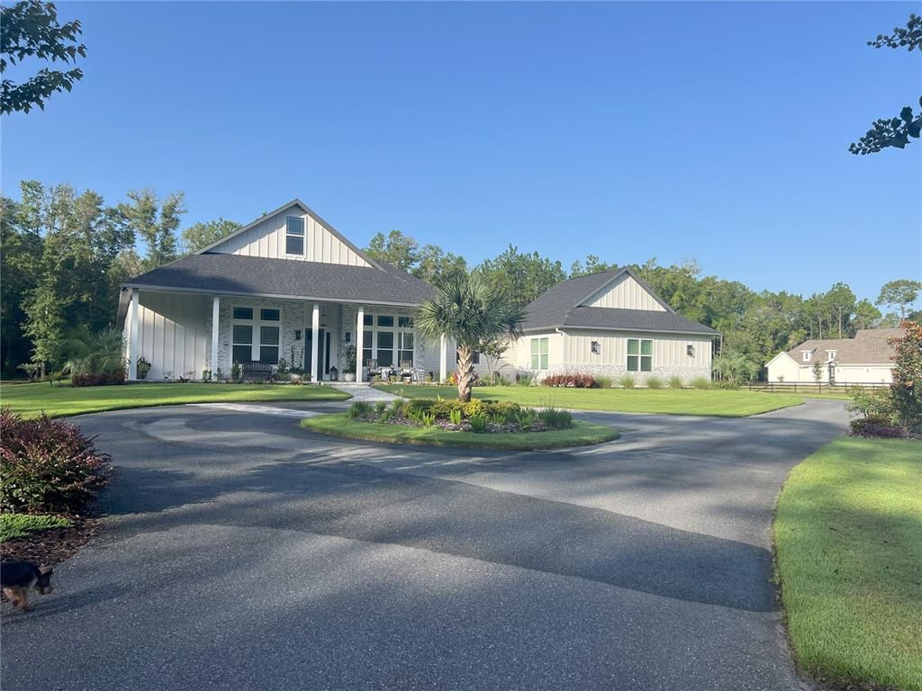 Backyard, Exterior, Facade, Farmhouse