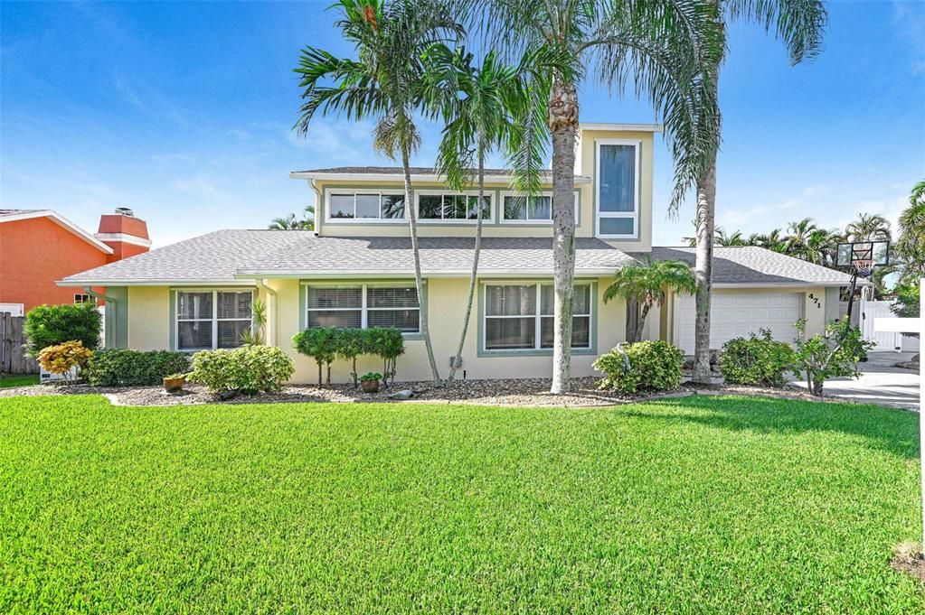 Attached, Backyard, Exterior, Facade, Split Level
