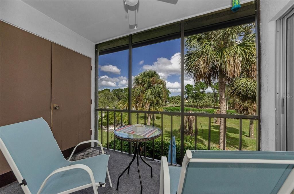 Interior, Sun Room, Water