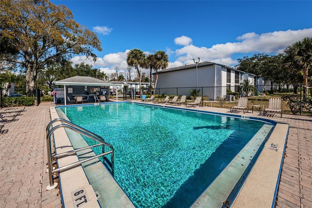 Exterior, Pool