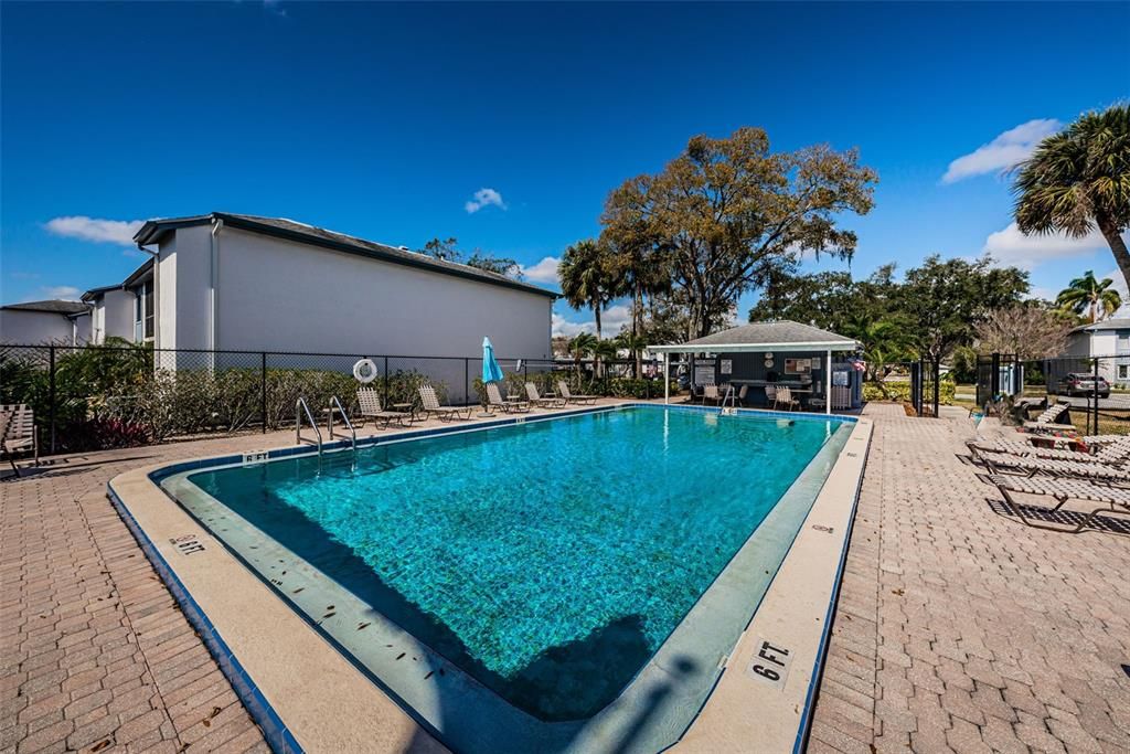 Exterior, Pool