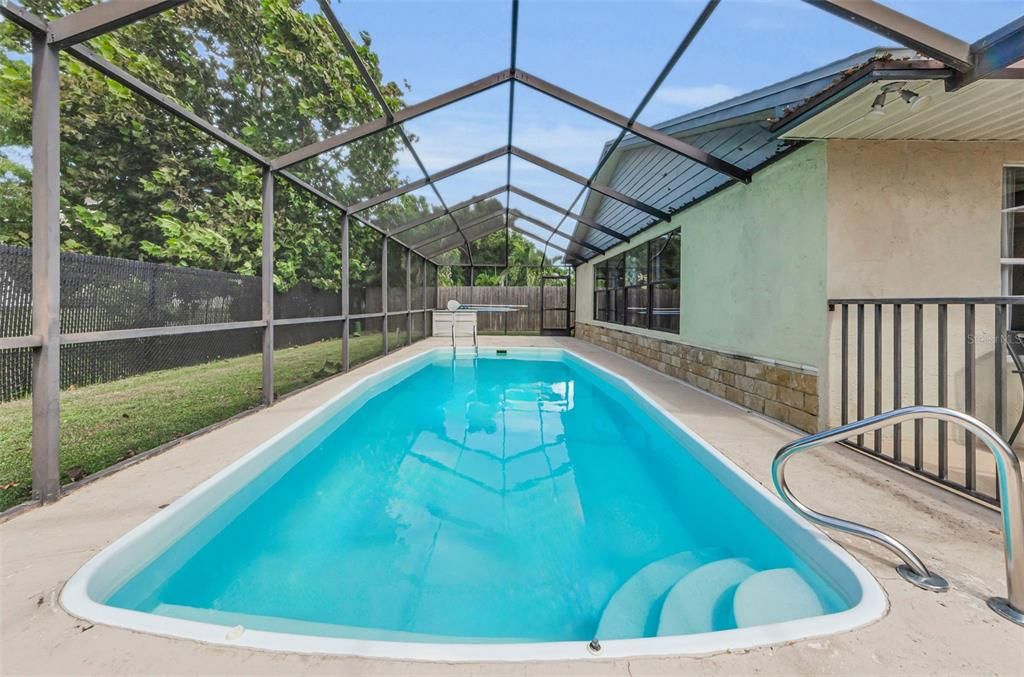 Glass Ceilings, Interior, Pool, Sun Room