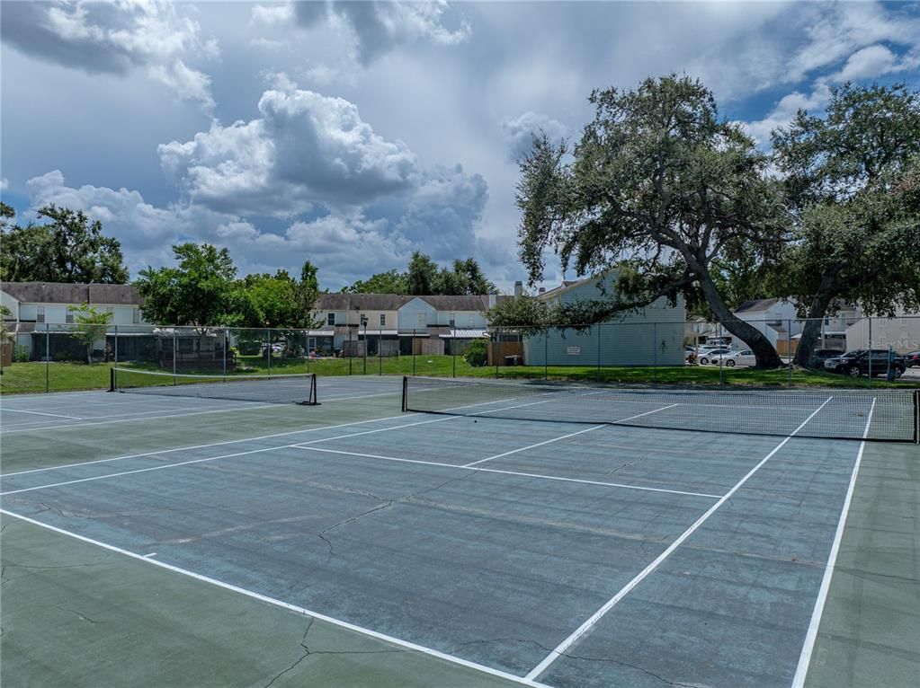 Exterior, Tennis Courts