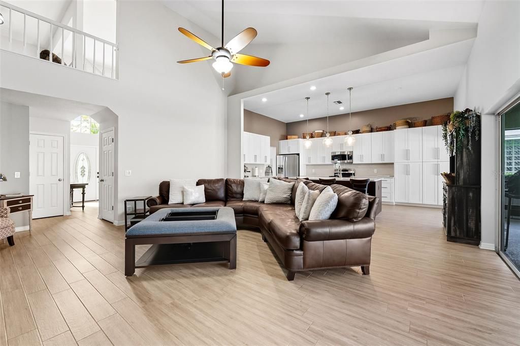 Interior, Kitchen, Living room, Pendant Lights, Recessed Lighting, Stainless Steel Appliances, Wood Texture Flooring