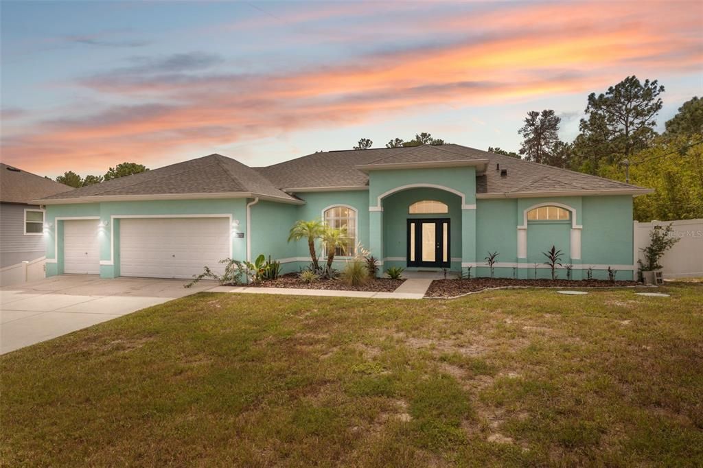 Attached, Backyard, Exterior, Facade, Ranch