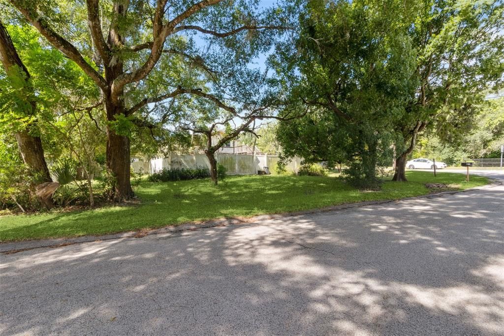 Backyard, Exterior