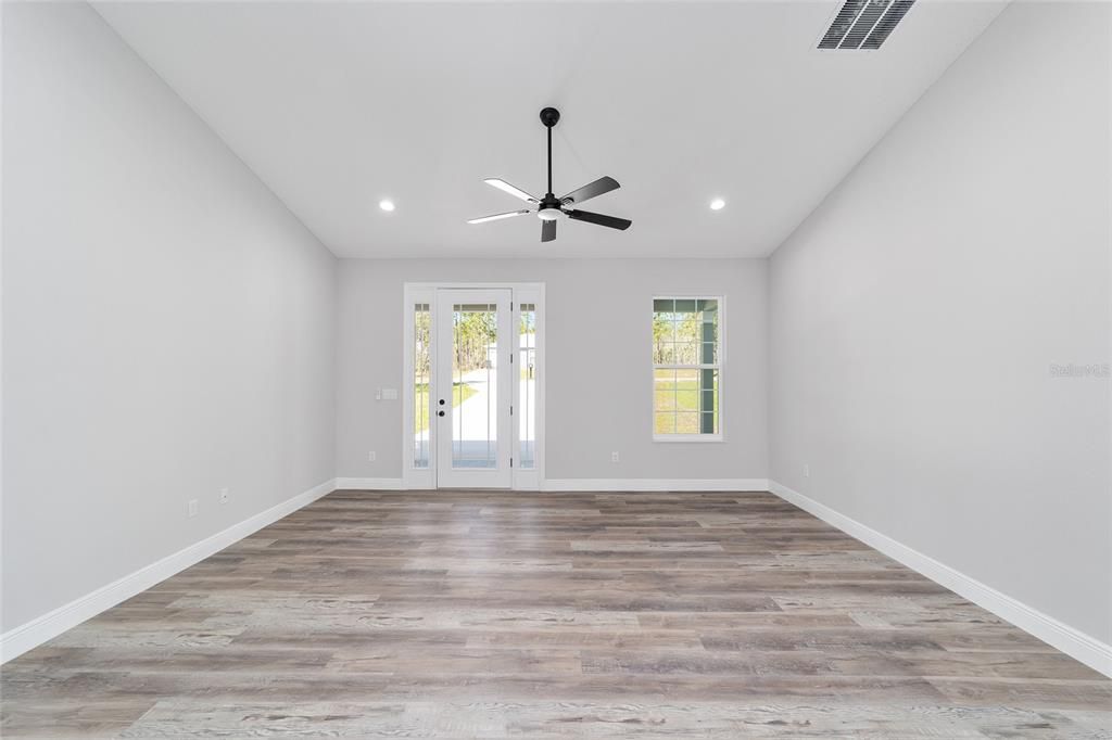 Empty room, Interior, Recessed Lighting, Wood Texture Flooring