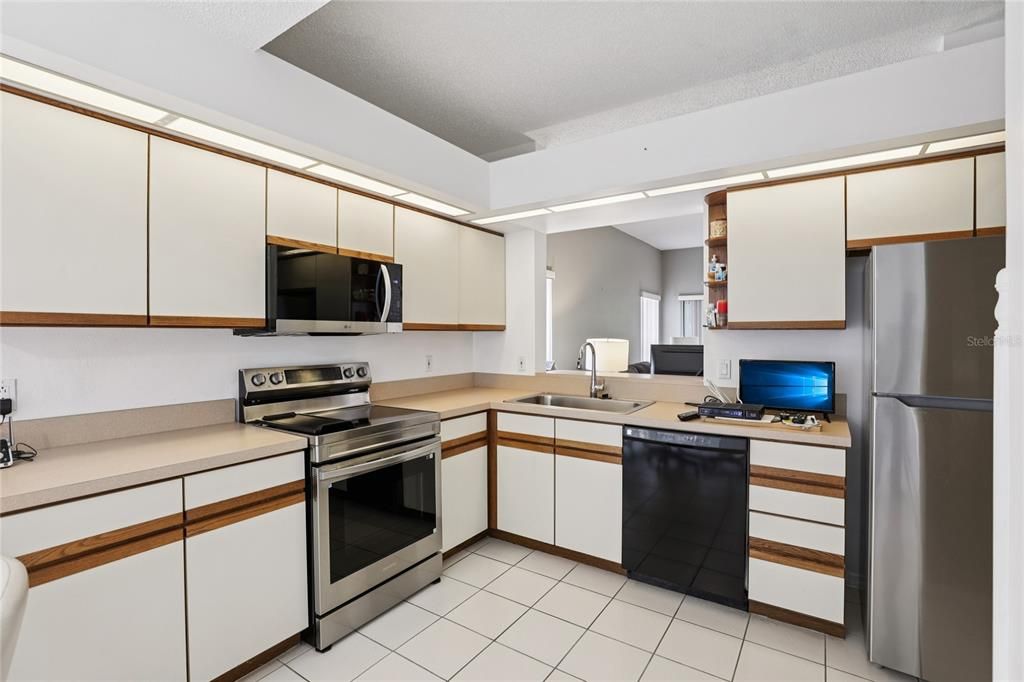 Interior, Kitchen, Stainless Steel Appliances