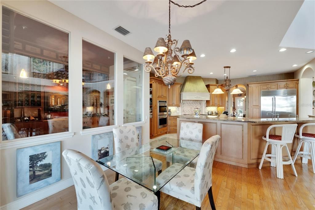 Chandelier, Dining room, Interior, Kitchen, Recessed Lighting, Wood Texture Flooring
