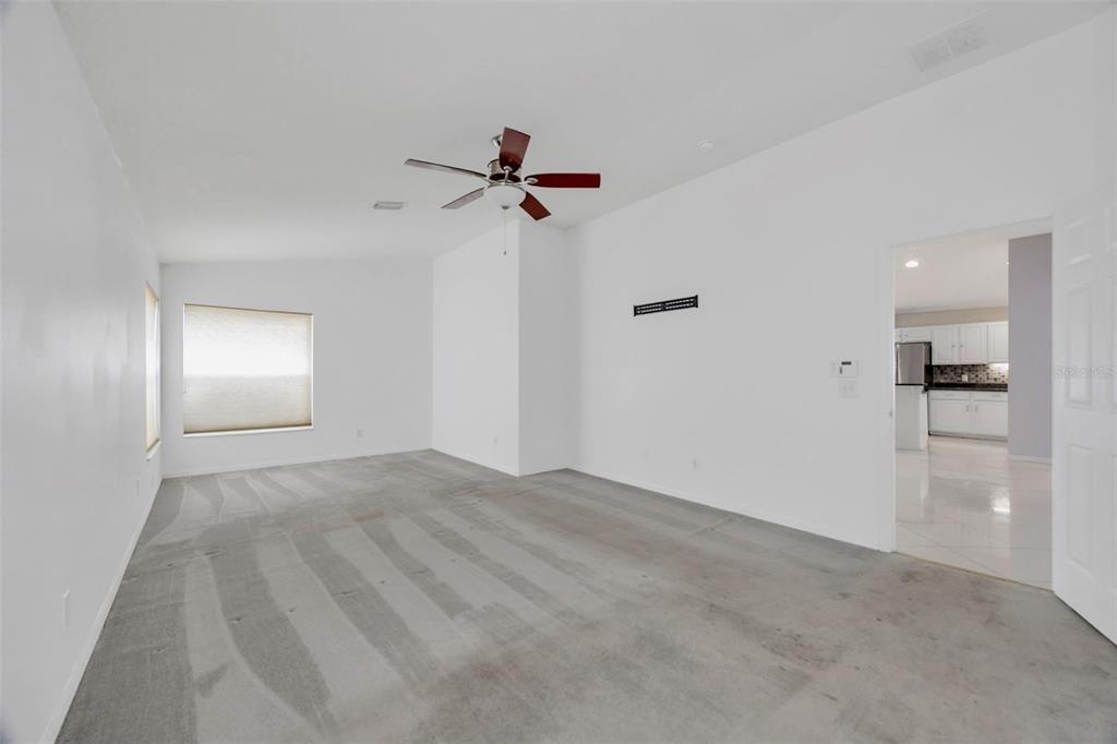 Empty room, Interior, Kitchen, Recessed Lighting