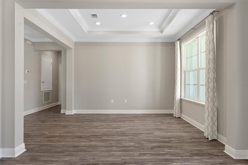 Empty room, Interior, Recessed Lighting, Wood Texture Flooring