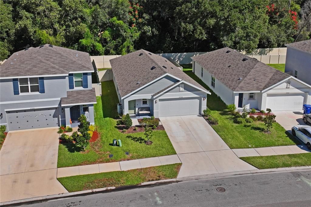 Exterior, Drone