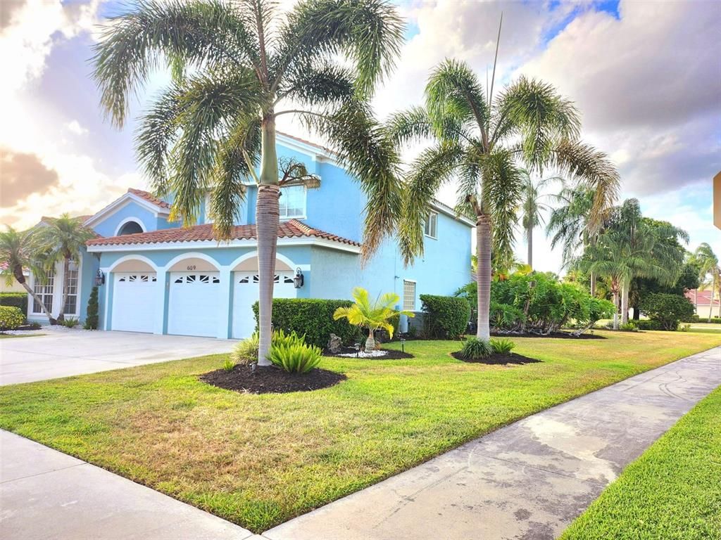 Attached, Backyard, Exterior, Facade, Spanish Mediterranean